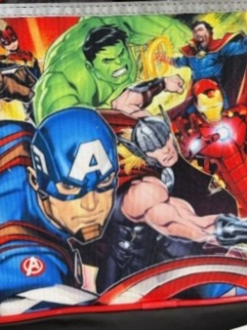 Marvel Superheroes Backpack + Lunchbox